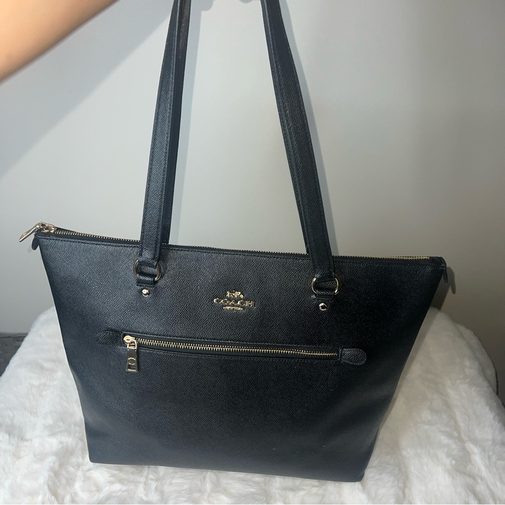 Coach Black Leather Tote Bag - Picture 2 of 10